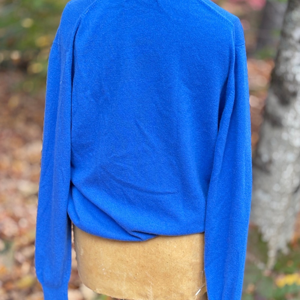 Ballantyne Royal Blue V-Neck Cashmere Sweater - Picture 4 of 6